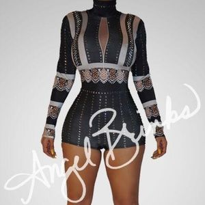 Angel Brinks PLATINIZE

Romper